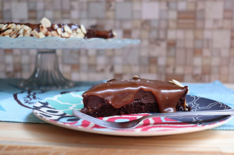 Torta de Chocolate com Amêndoas e Caramelo