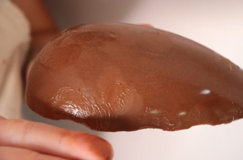 imagem casca de ovo chocolate com erro temperagem