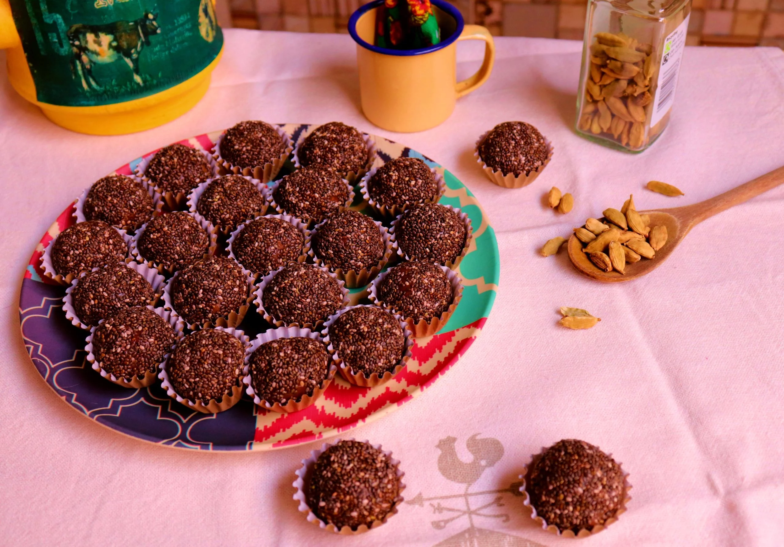 Imagem prato de brigadeiro com cardamomo